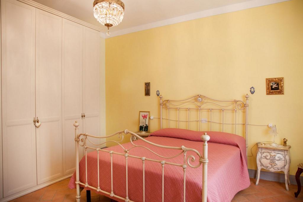 Appartamento Di Lusso In Borgo Storico Toscano Bibbiena Værelse billede